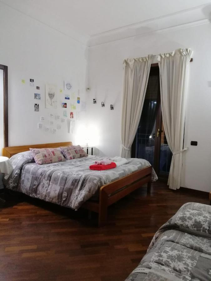 La Casa Di Tania A Napoli Apartamento Exterior foto